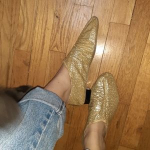 Amazing gold glitter vintage shoes!